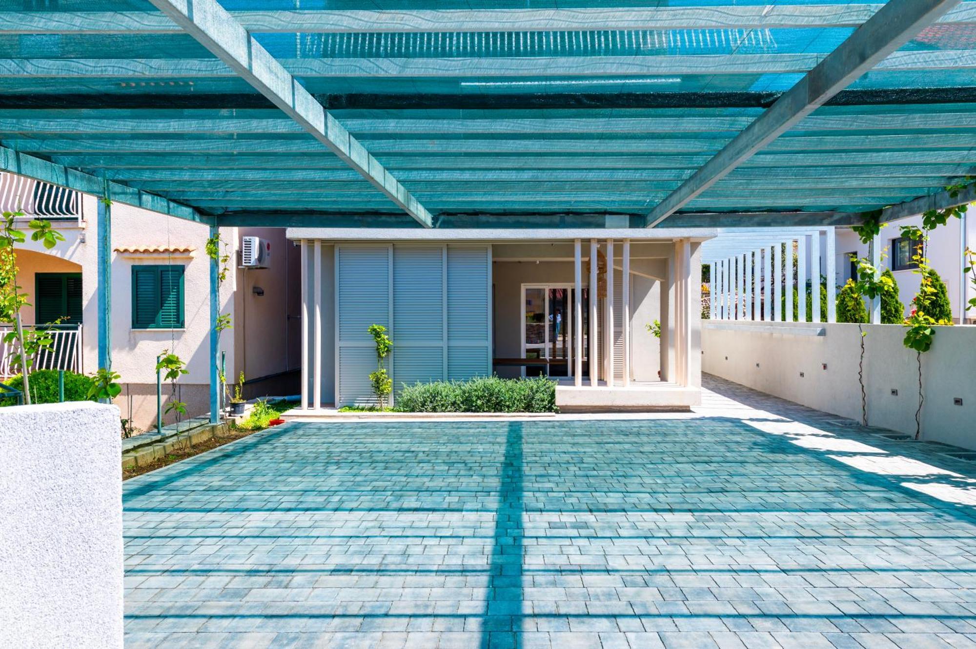 Danica Luxury Seaside Apartment Šibenik Buitenkant foto
