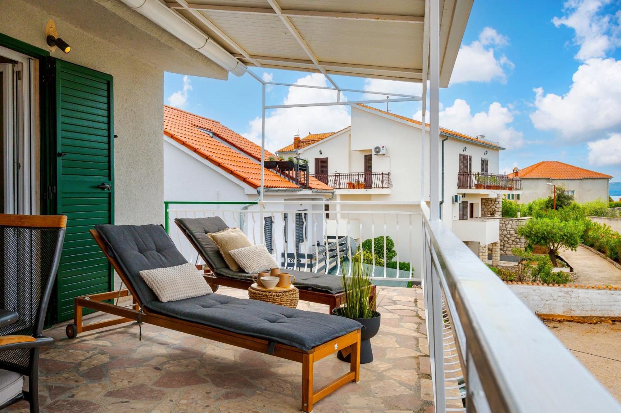 Danica Luxury Seaside Apartment Šibenik Buitenkant foto