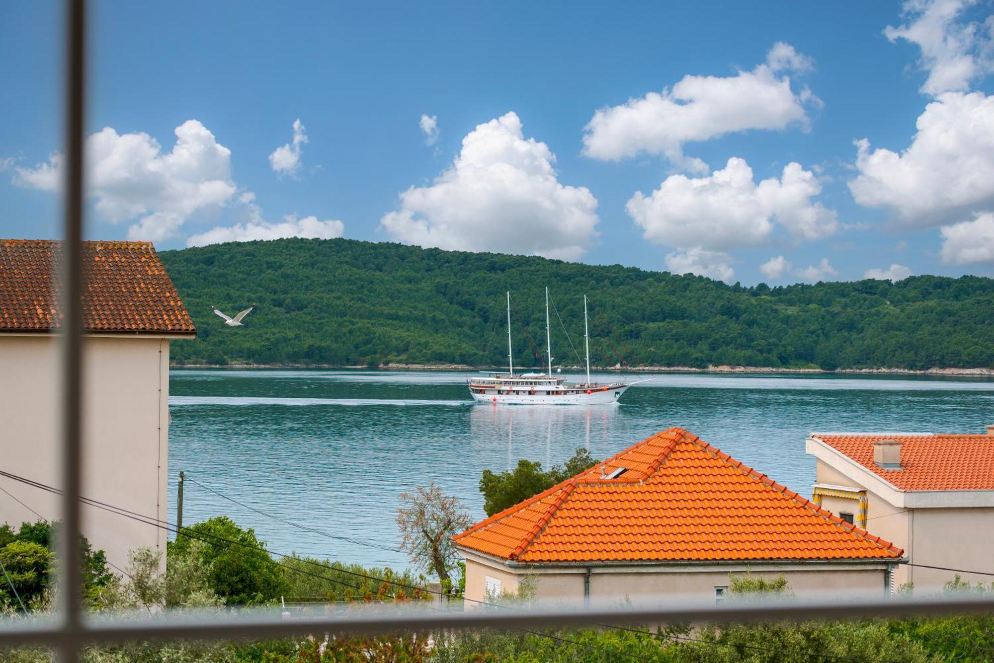 Danica Luxury Seaside Apartment Šibenik Buitenkant foto